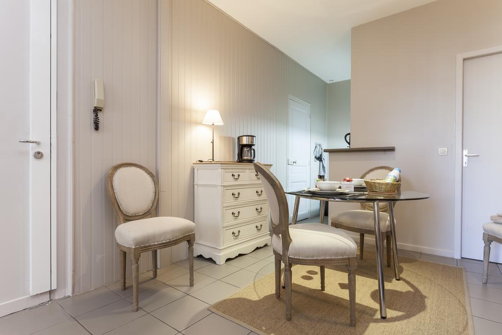 Charmants Appartements Centre Ville Montpellier Ruang foto